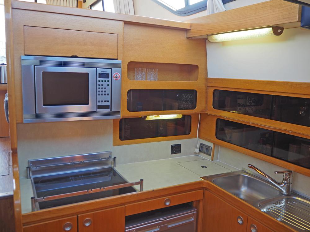 Cabin en avant, H&eacute;bergements